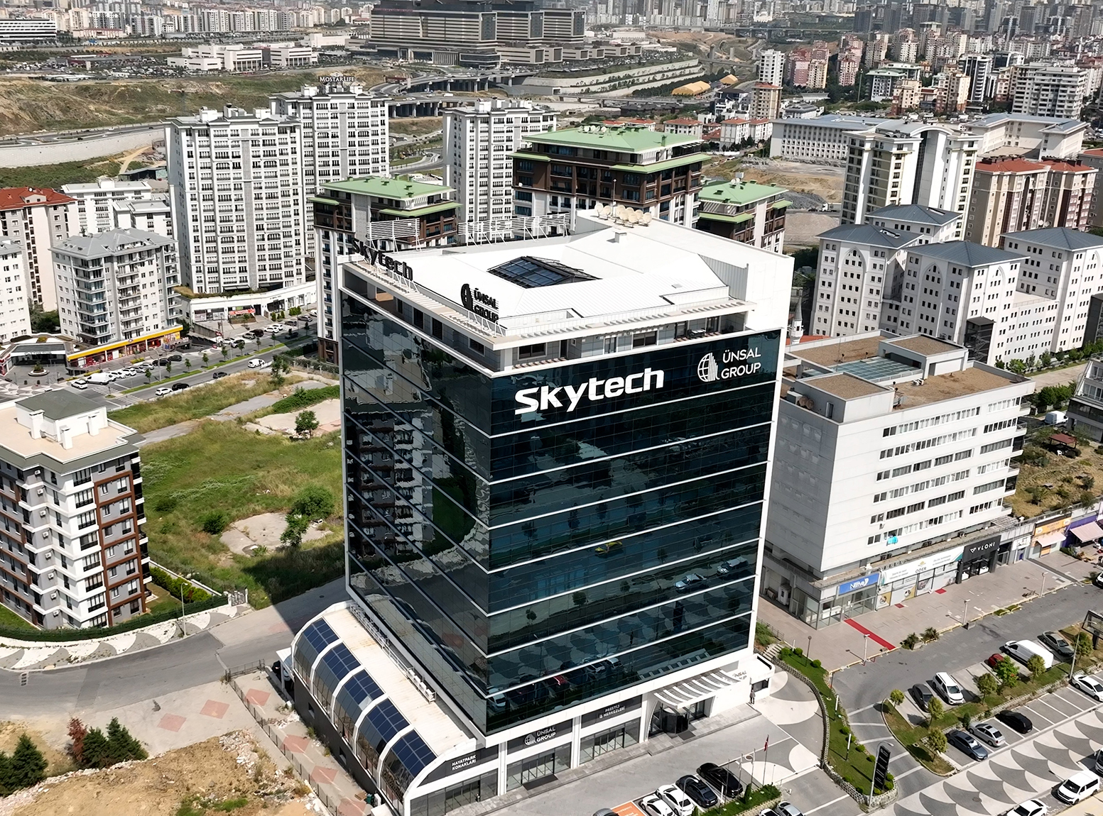 Skytech Plaza